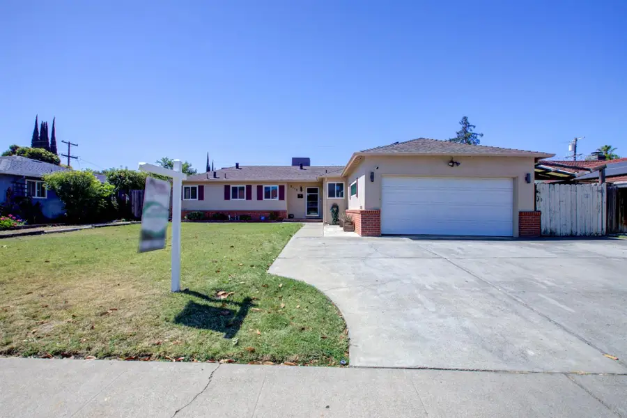 2112 Portola Avenue, Stockton, CA 95209 - #2