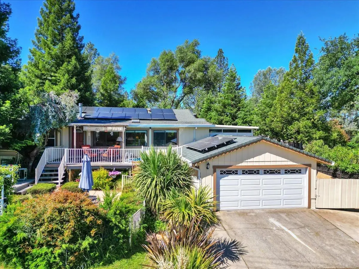 11131 Lakeshore North, Auburn, CA 95602 - #1