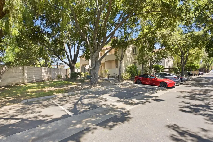 977 Warburton Avenue #301, Santa Clara, CA 95050 - #3