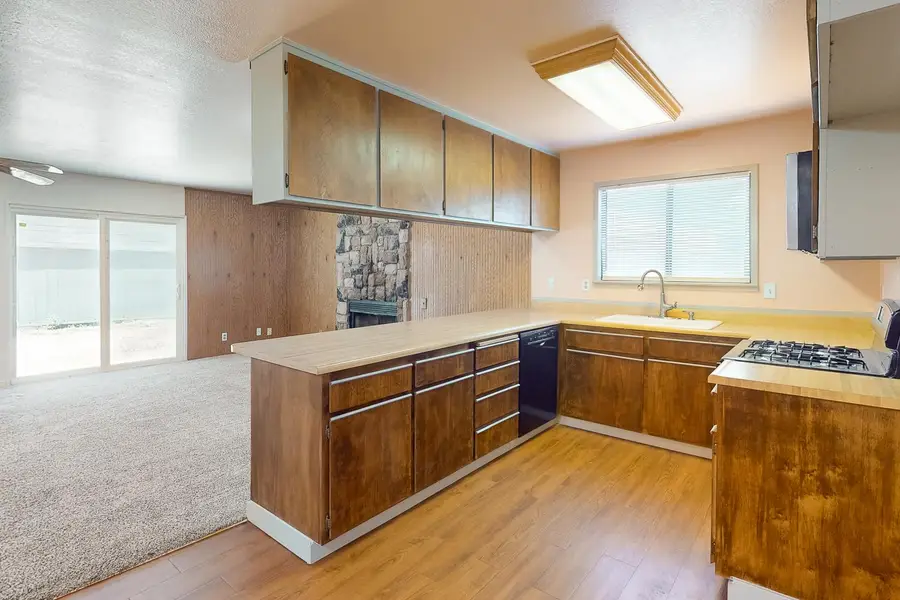 1387 Lisa Way, Marysville, CA 95901 - #2