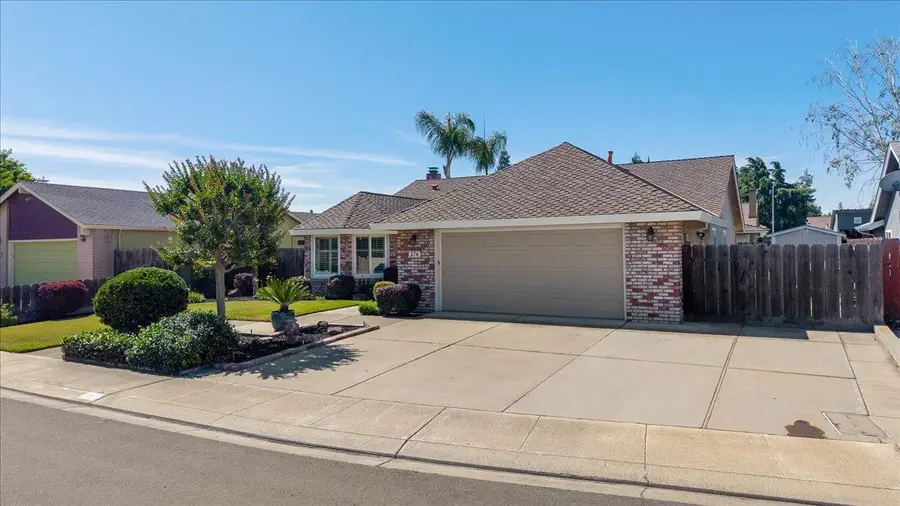 374 April Way, Manteca, CA 95336 - #3