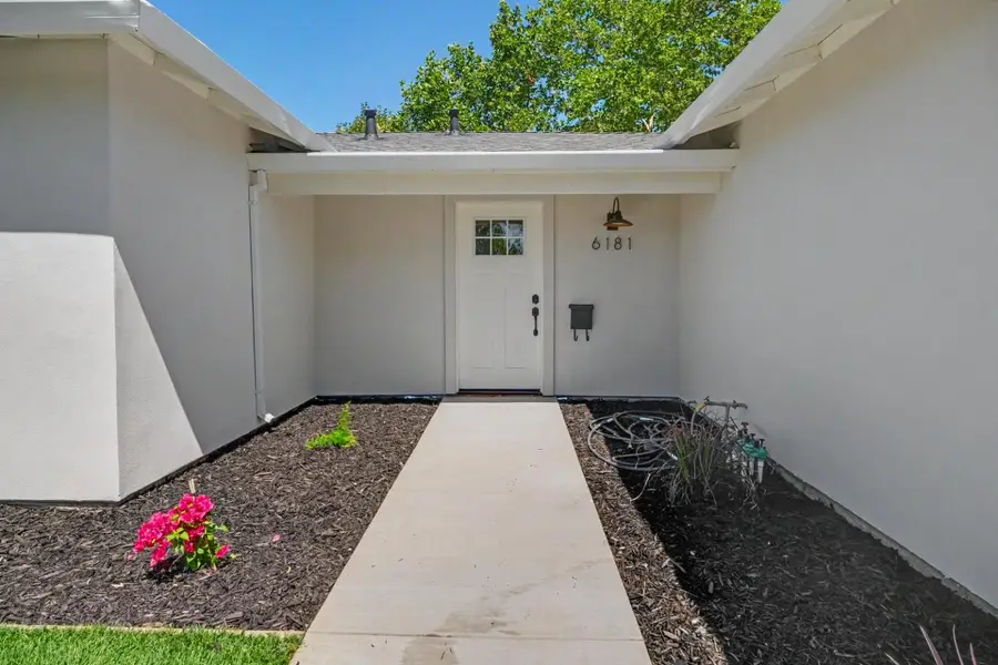 6181 Jack London Circle, Sacramento, CA 95842 - #3