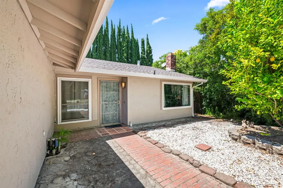 7129 Dawn View Court, Citrus Heights, CA 95621 - #3
