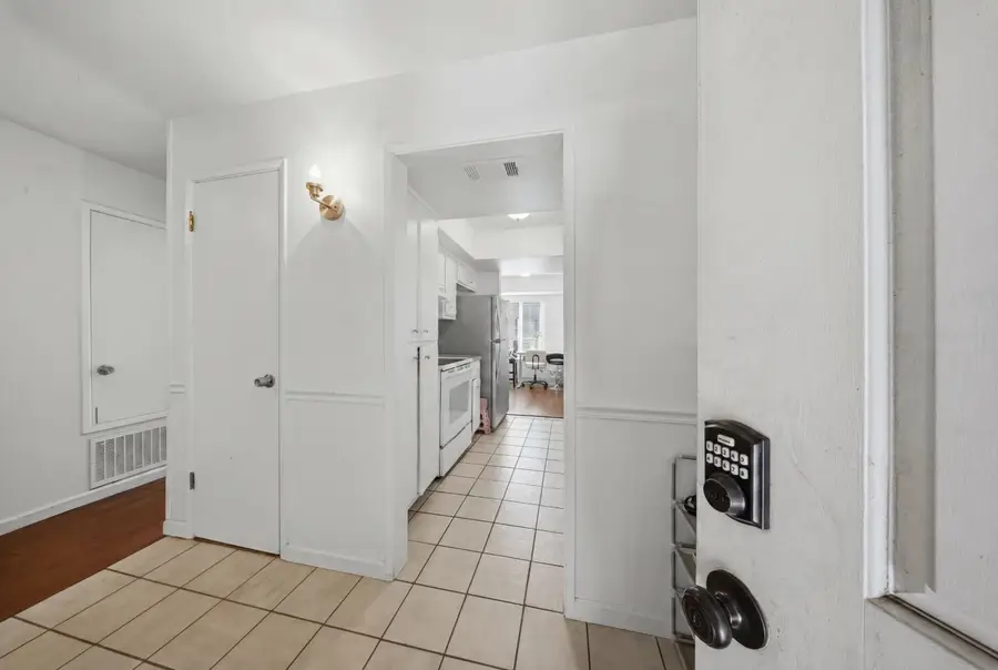 6952 Allegheny Place, Stockton, CA 95219 - #3