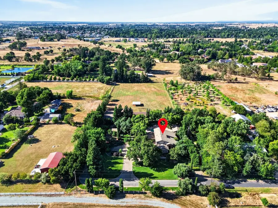 8595 Mackey Road, Elk Grove, CA 95624 - #2
