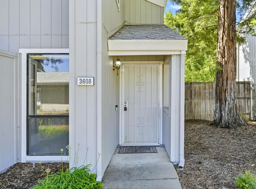 3608 Gold Creek Ln, Sacramento, CA 95827 - #3