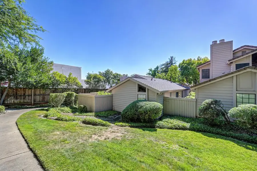 8152 Chenin Blanc Lane, Fair Oaks, CA 95628 - #2
