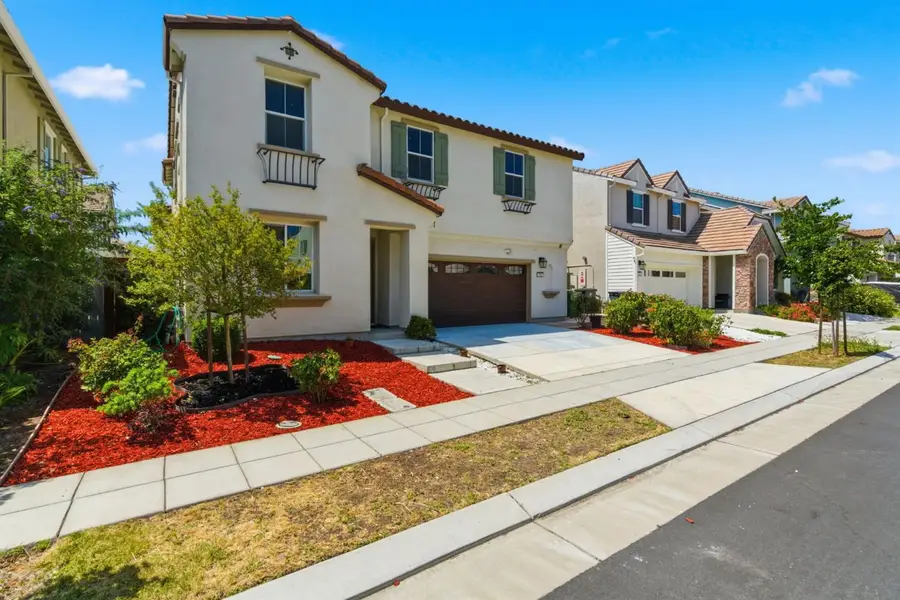 510 E Albertina Avenue, Mountain House, CA 95391 - #2