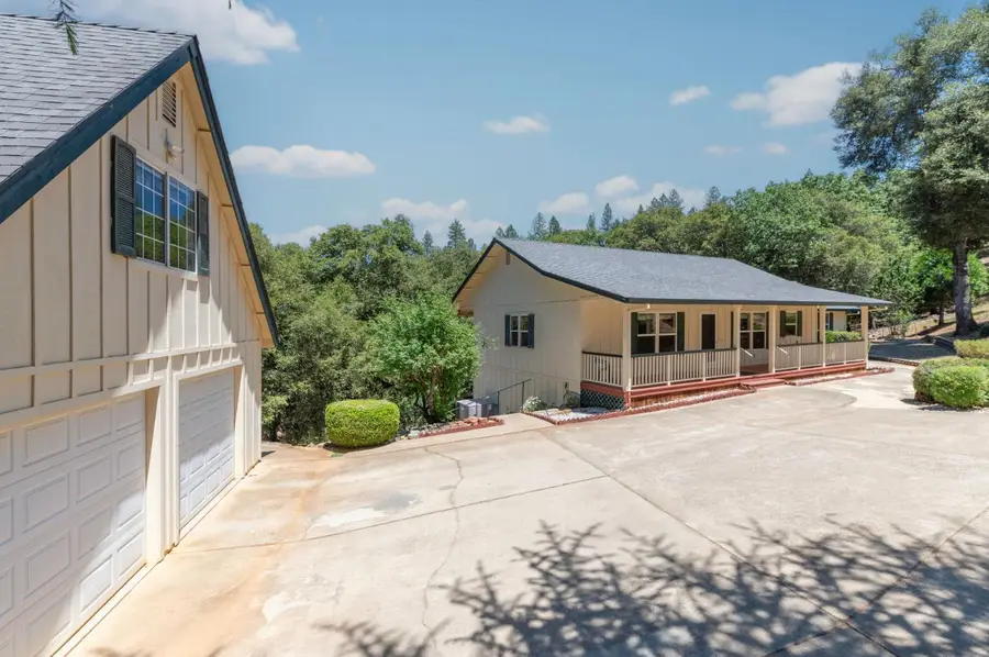 14110 Steven Lane, Pine Grove, CA 95665 - #3