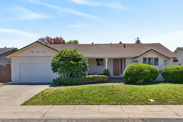4736 F Parkway, Sacramento, CA 95823