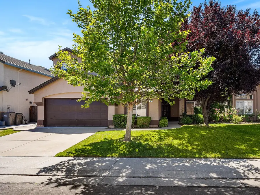 1872 Olvera Drive, Woodland, CA 95776 - #2