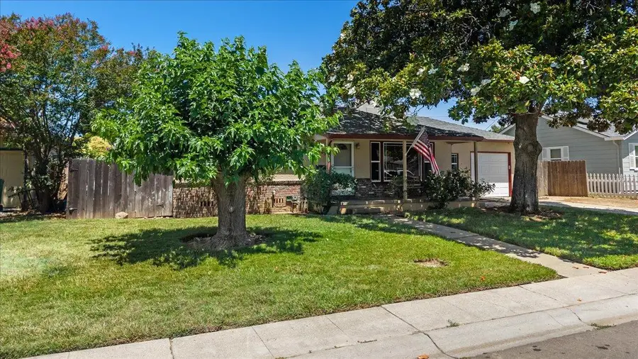 2065 Christina Avenue, Stockton, CA 95204 - #3