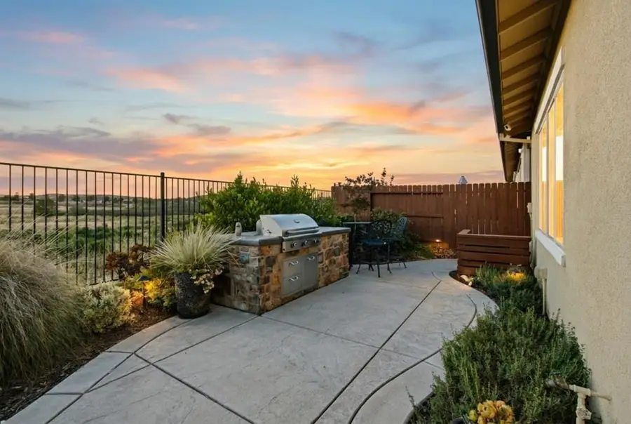 1087 Catalina Way, El Dorado Hills, CA 95762 - #2