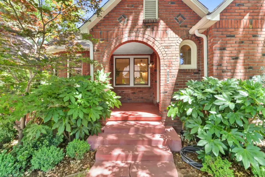 2549 San Jose Way, Sacramento, CA 95817 - #3