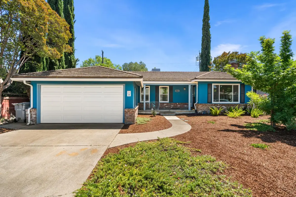 5342 6th Avenue, Sacramento, CA 95820 - #1