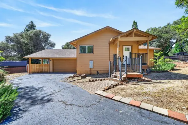 3400 Oxford Court, Cameron Park, CA 95682