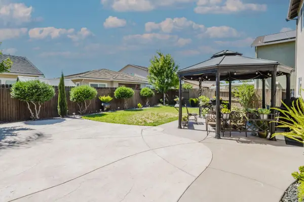 2441 Jubilee Drive, Turlock, CA 95380