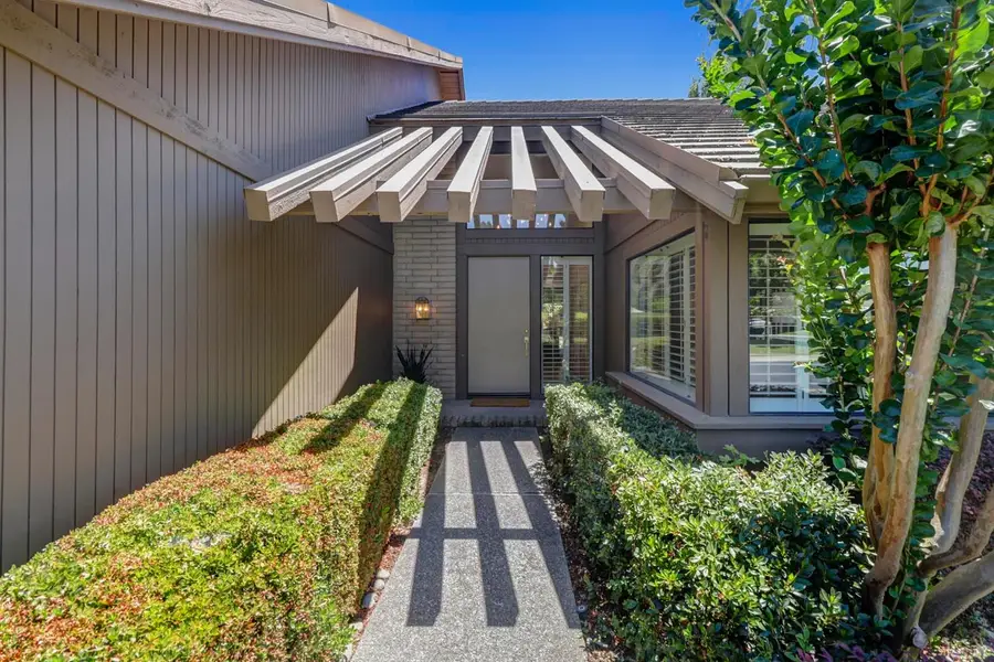 2007 Jordan Hill Way, Gold River, CA 95670 - #2