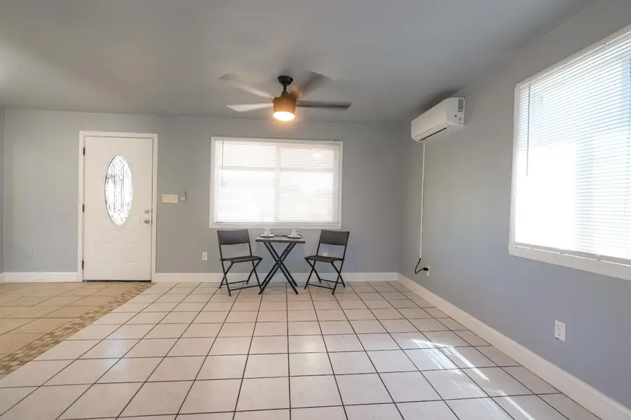118 Mcgregor, Merced, CA 95341 - #2