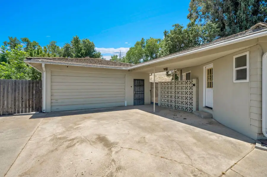 832 Prow Court, Sacramento, CA 95822 - #3