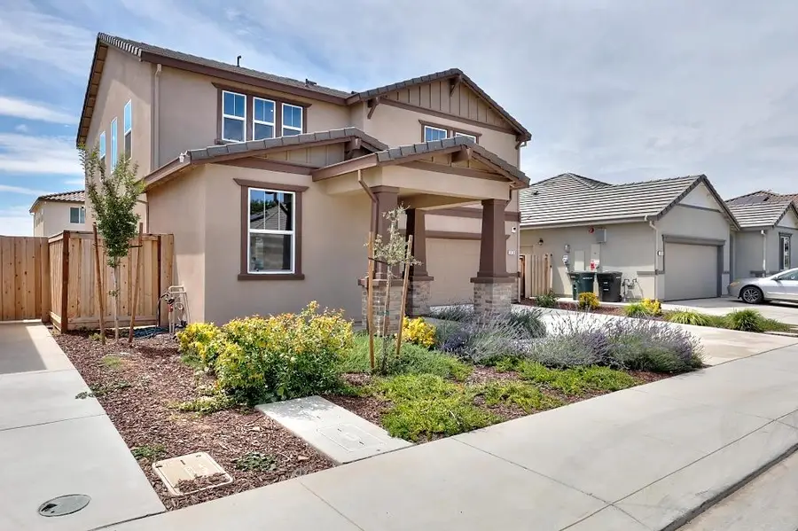 5439 Drawbridge Way, Riverbank, CA 95367 - #2