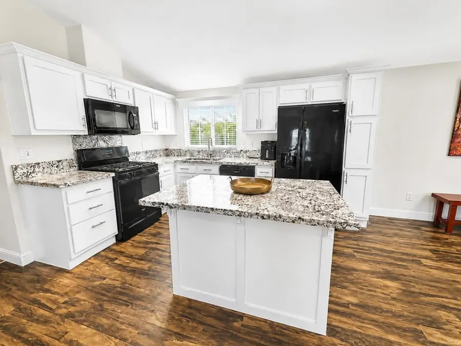 6239 Plymouth Rock Lane, Citrus Heights, CA 95621 - #2