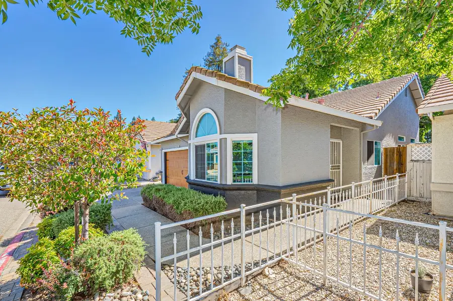 9121 Nola Place, Orangevale, CA 95662 - #3