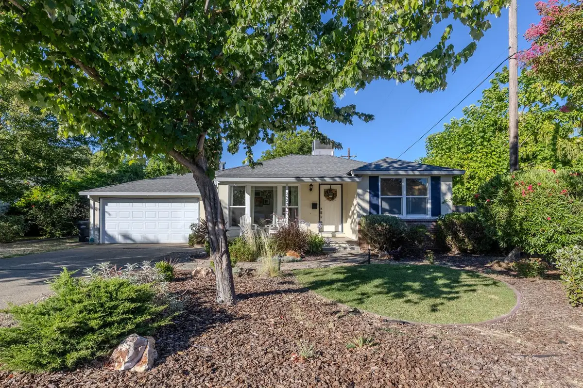 3933 Loreto Way, Sacramento, CA 95821 - #1