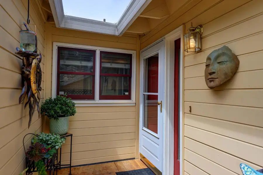 323 Bridge Way, Nevada City, CA 95959 - #2