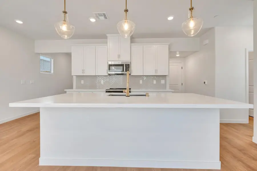 109 Shiplap Circle, Sacramento, CA 95835 - #3