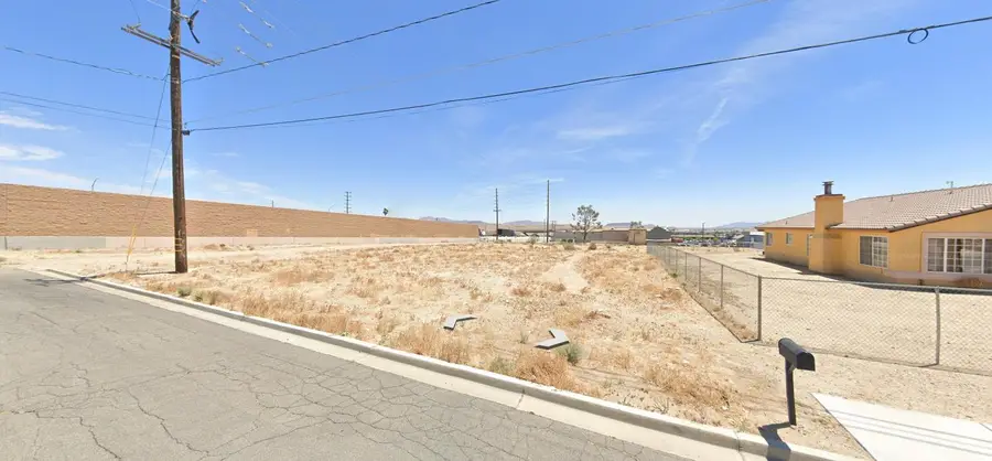 921 921 Sandlewood Ct, Barstow, CA 92311 - #3