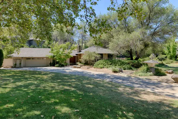8860 Auburn Valley Road, Auburn, CA 95602
