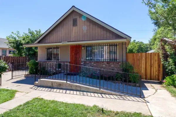 2255 Empress Street, Sacramento, CA 95815