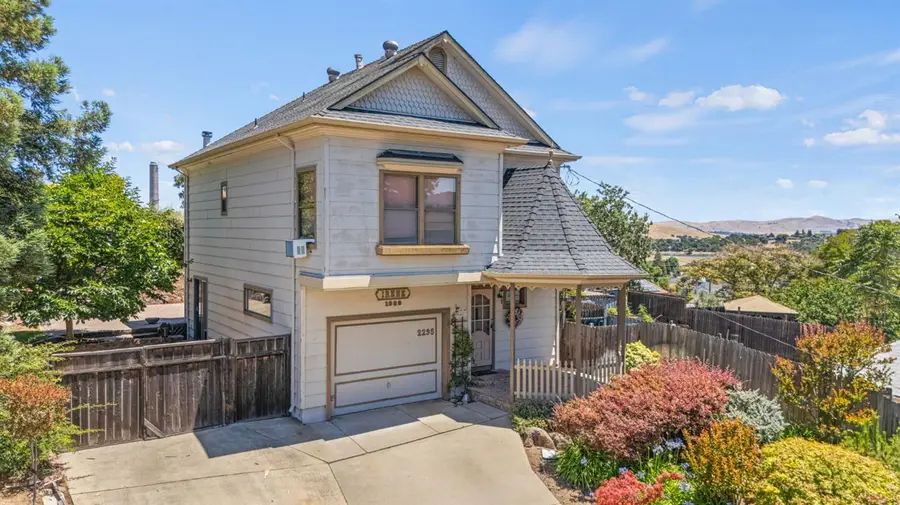 2295 S Crest Avenue, Martinez, CA 94553 - #2