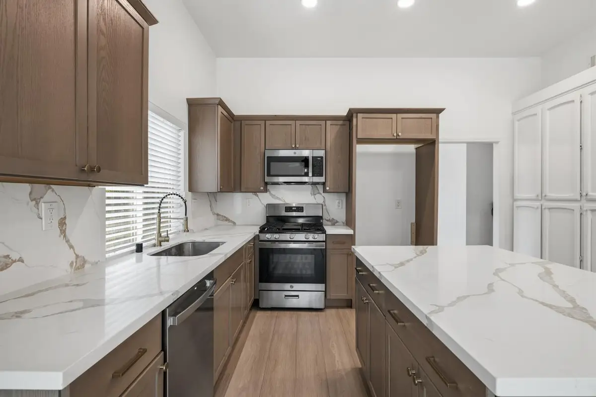 7737 Antelope Hills Dr, Antelope, CA 95843 - #1