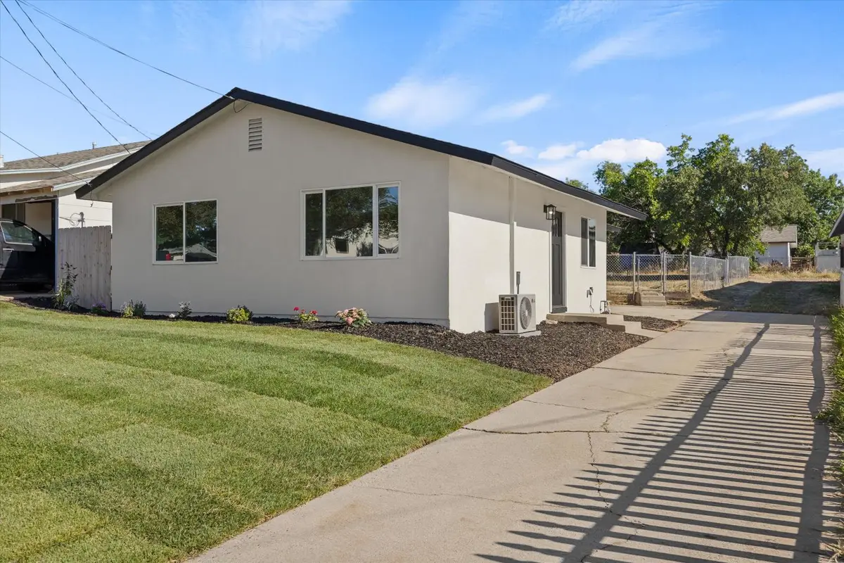 1028 Nevada Avenue, Oroville, CA 95965 - #1