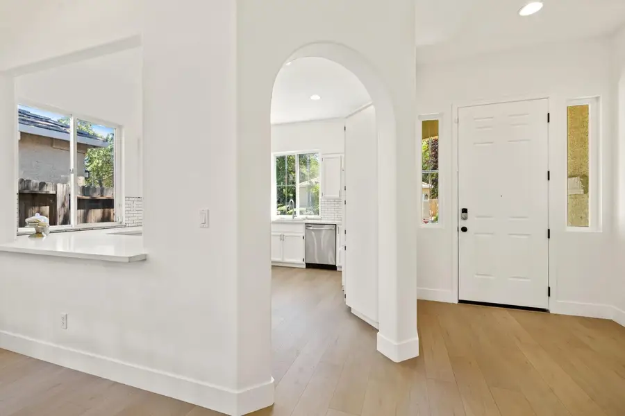 45 Rossignol Circle, Sacramento, CA 95833 - #3