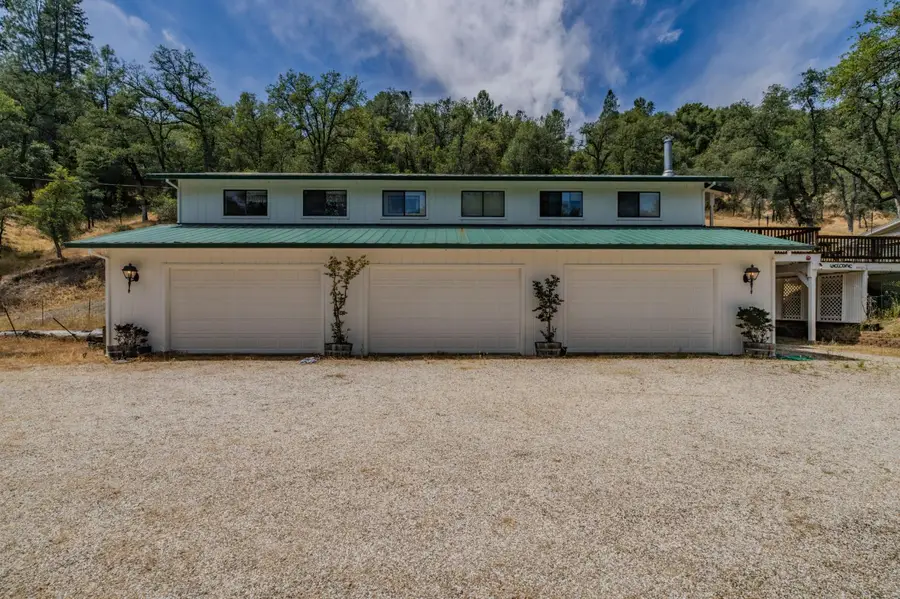 8531 Sheep Ranch Road, Mountain Ranch, CA 95246 - #3