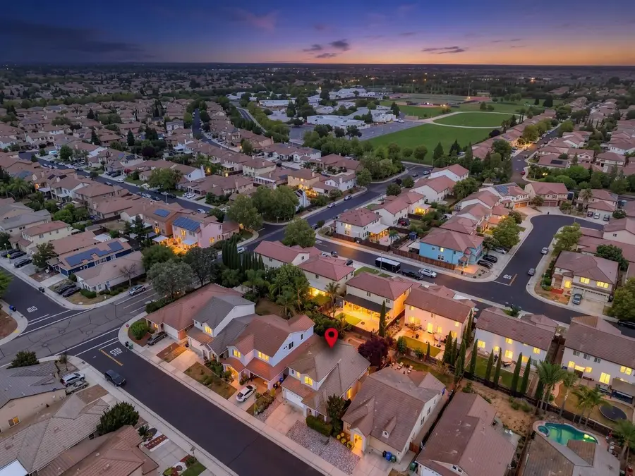 10133 Lofton Way, Elk Grove, CA 95757 - #2