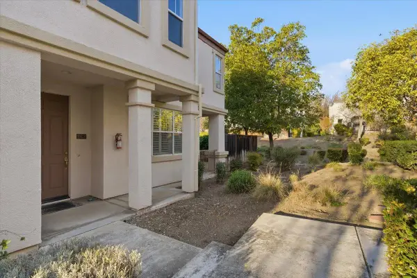 863 Brea Lane, San Jose, CA 95138