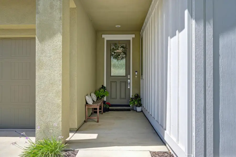 4236 Roanne Way, Rancho Cordova, CA 95742 - #2