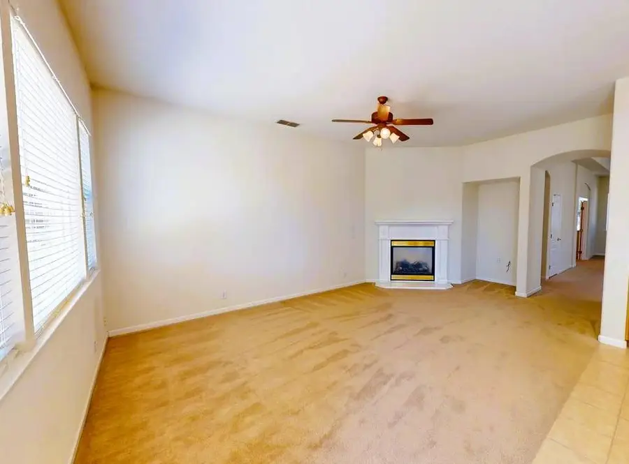 2117 Demetrius Way, Roseville, CA 95661 - #2