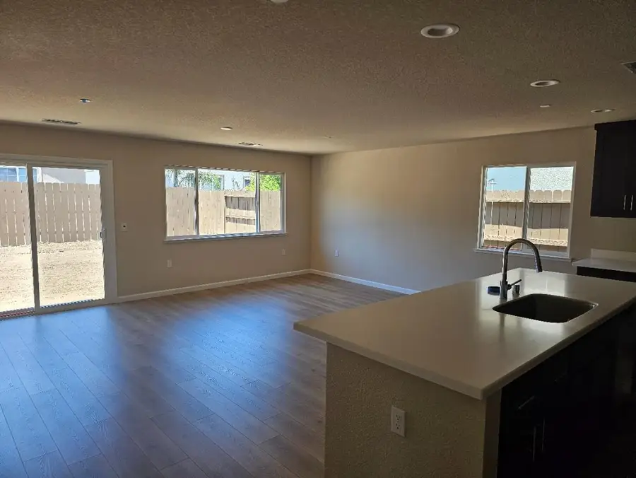 635 Spirou Street, Stockton, CA 95204 - #3