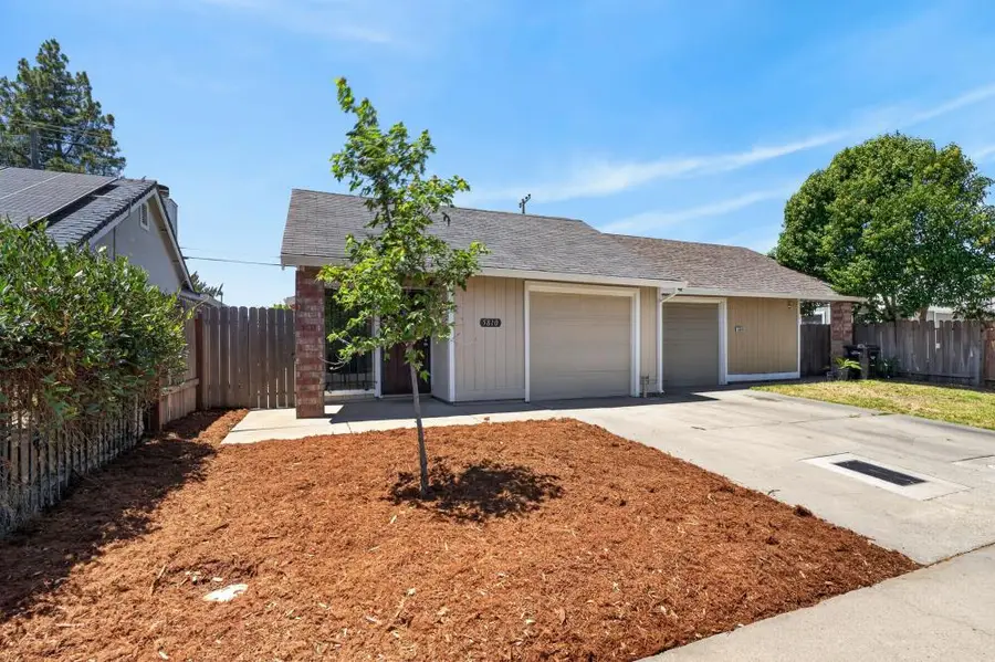 5810 41st Street, Sacramento, CA 95824 - #2