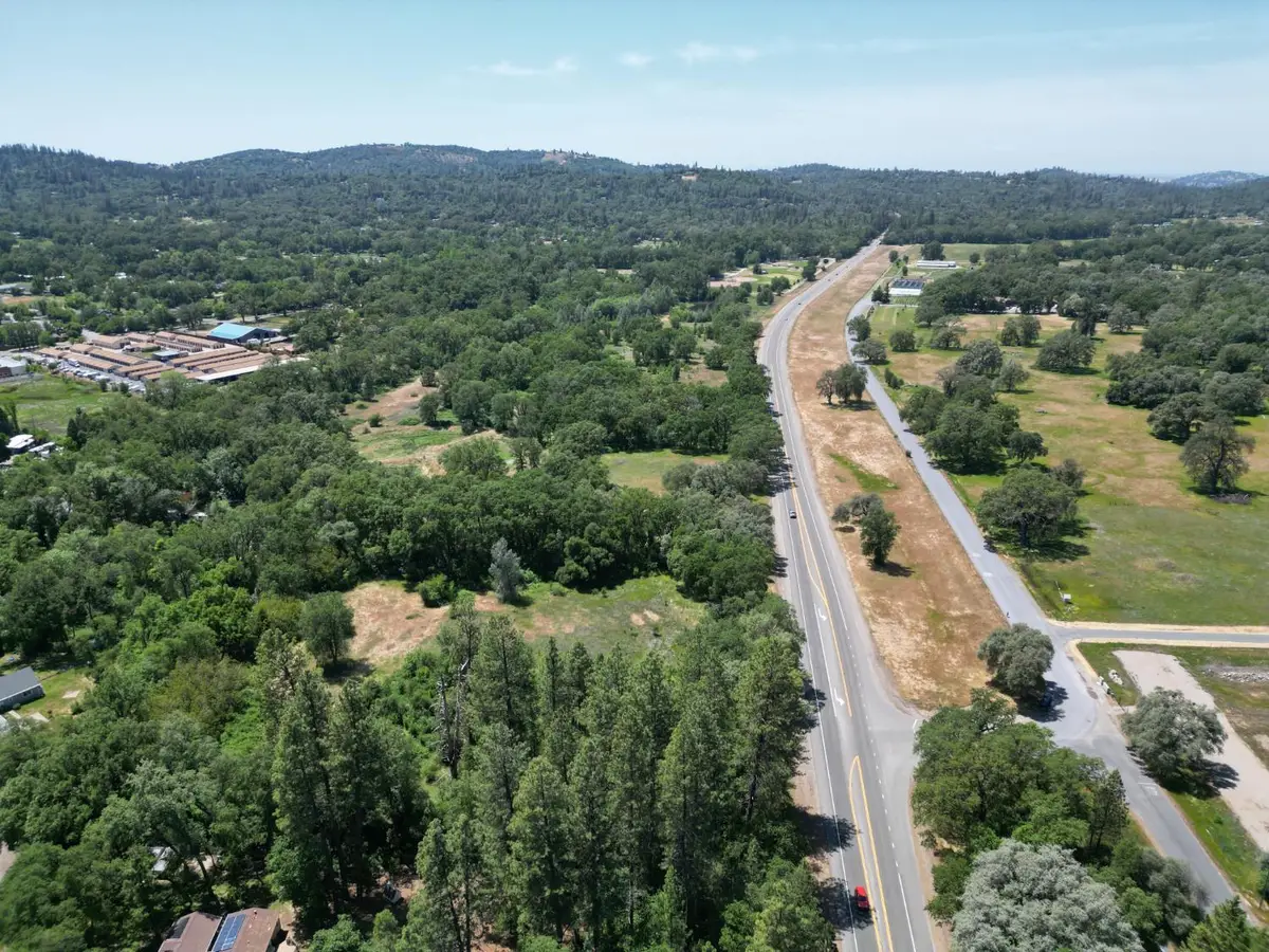 17238 Carrie Ann Lane, Penn Valley, CA 95946 - #1
