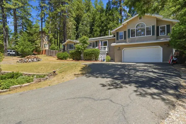 5402 Begonia Drive, Pollock Pines, CA 95726