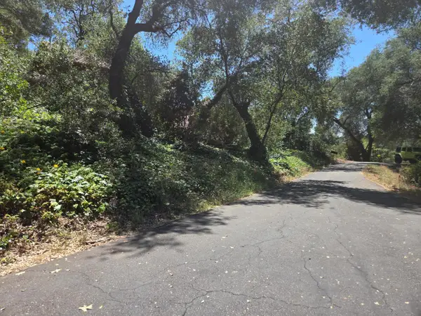 595 Valley Ridge Court, Auburn, CA 95603