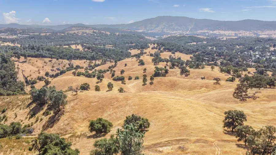 5761 Highway 4, Angels Camp, CA 95222 - #2