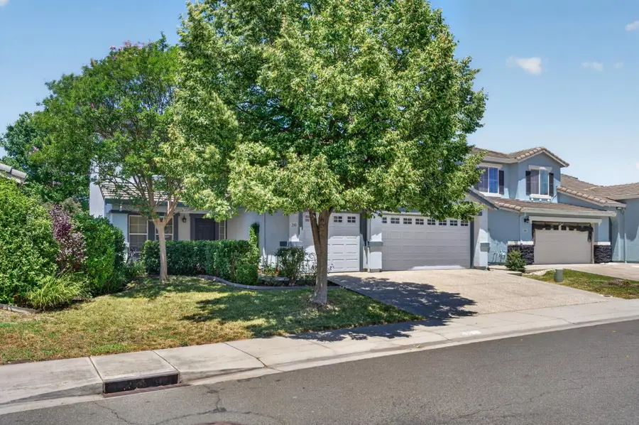 210 Battlecreek Circle, Sacramento, CA 95835 - #2