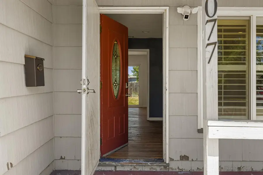 2077 W Sonoma Avenue, Stockton, CA 95204 - #3